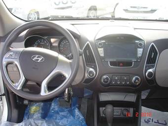 2011 Hyundai Tucson Pictures