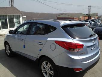 2011 Hyundai Tucson Pictures