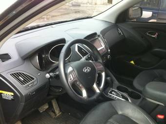 2011 Hyundai Tucson Photos