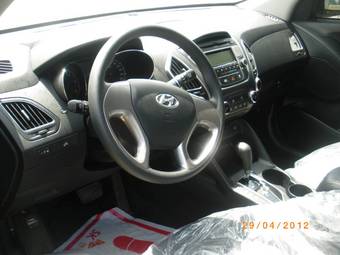 2011 Hyundai Tucson Pictures