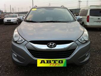 2011 Hyundai Tucson Photos