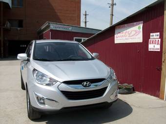 2011 Hyundai Tucson Photos