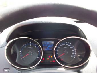 2011 Hyundai Tucson Pics