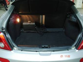 2002 Hyundai Tuscani Images