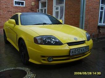 2002 Hyundai Tuscani Images