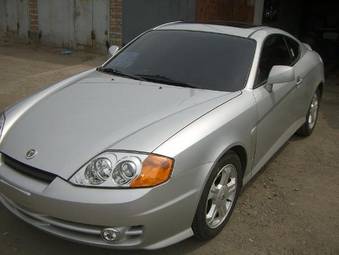 2003 Hyundai Tuscani Photos