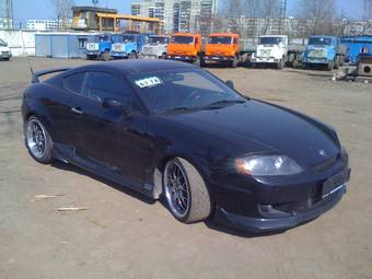 2003 Hyundai Tuscani Photos