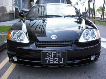 2004 Hyundai Tuscani Photos