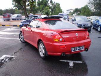 2004 Hyundai Tuscani Pictures