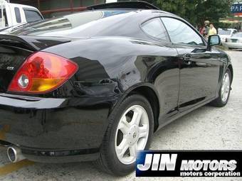 2004 Hyundai Tuscani Pictures