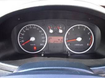 2004 Hyundai Tuscani Pictures