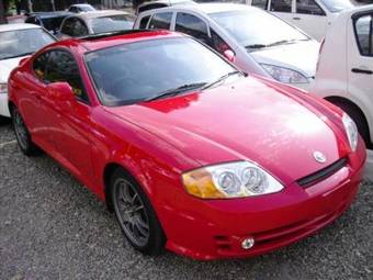 2004 Hyundai Tuscani Photos