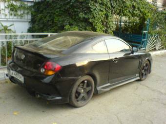 2004 Hyundai Tuscani Pictures