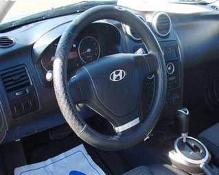 2005 Hyundai Tuscani Photos