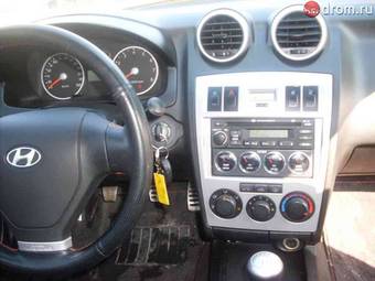 2005 Hyundai Tuscani Photos