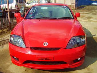 2005 Hyundai Tuscani Pictures