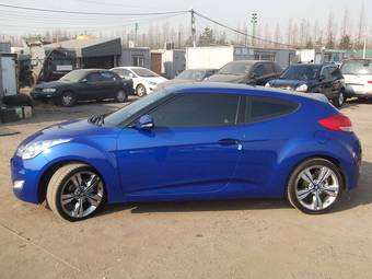 2011 Hyundai Veloster Pictures