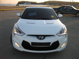 2012 Hyundai Veloster Pictures