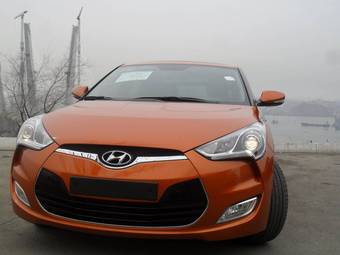 2012 Hyundai Veloster Photos