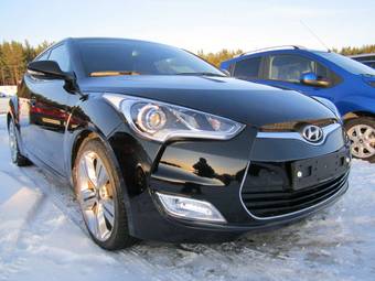 2012 Hyundai Veloster Photos