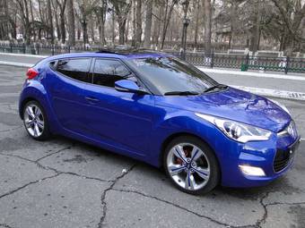 2012 Hyundai Veloster Photos