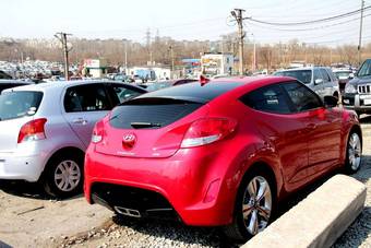 2012 Hyundai Veloster Photos