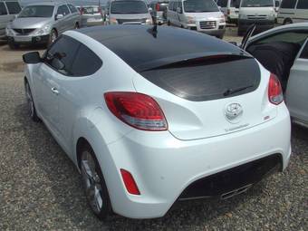2012 Hyundai Veloster Photos