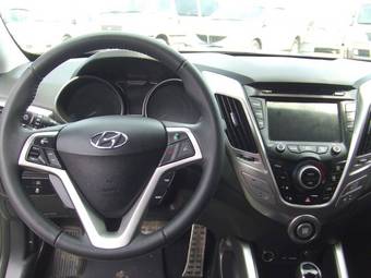 2012 Hyundai Veloster Pictures