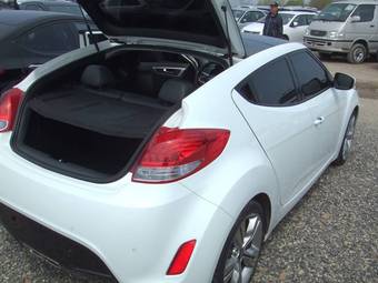 2012 Hyundai Veloster Pictures
