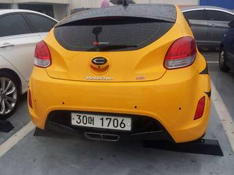2012 Hyundai Veloster Pictures
