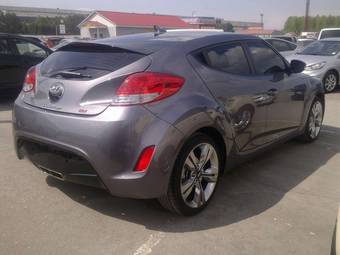 2012 Hyundai Veloster Pictures