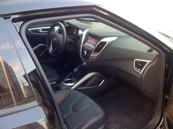2012 Hyundai Veloster Pictures