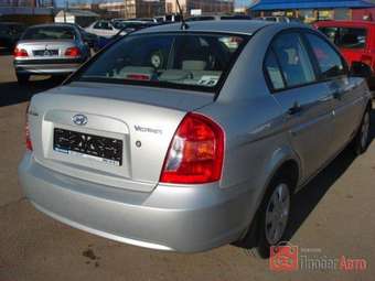 2006 Hyundai Verna Images