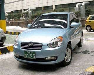 2006 Hyundai Verna Photos