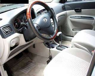 2006 Hyundai Verna Images