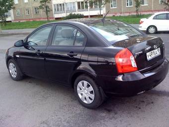 2006 Hyundai Verna Photos