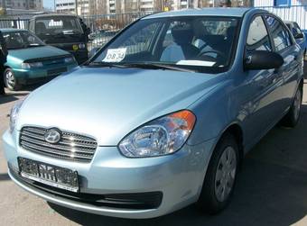 2008 Hyundai Verna Pictures