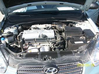 2008 Hyundai Verna Images