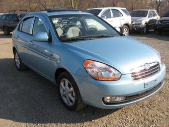 2008 Hyundai Verna Pictures