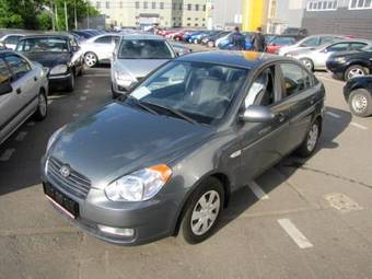 2008 Hyundai Verna Photos