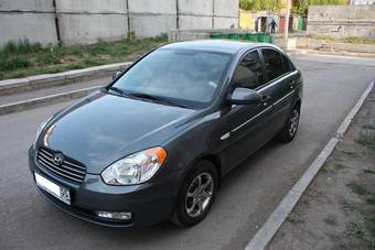 2008 Hyundai Verna Photos