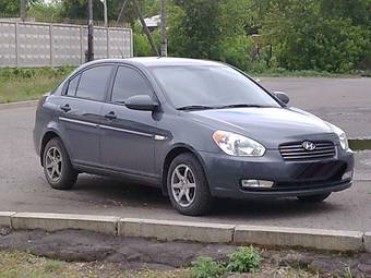 2008 Hyundai Verna Pictures