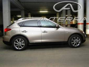 2009 Infiniti EX35 Photos