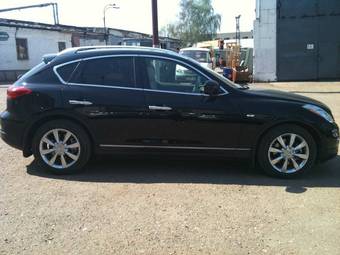 2009 Infiniti EX35 Photos