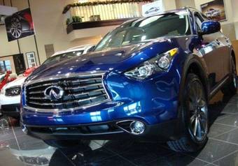 2012 Infiniti FX30D Pictures