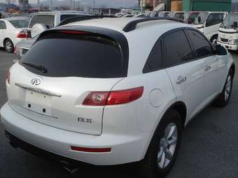 2002 Infiniti FX35 Photos