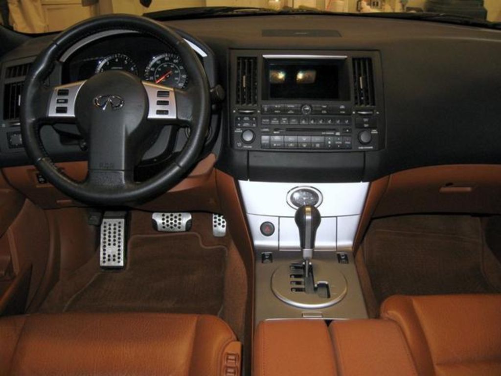 2003 Infiniti FX35