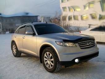 2003 Infiniti FX35