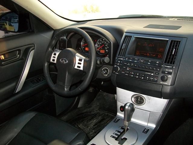2003 Infiniti FX35