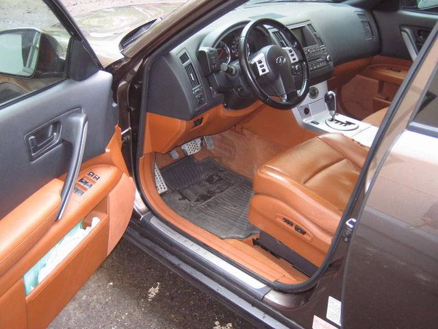 2003 Infiniti FX35
